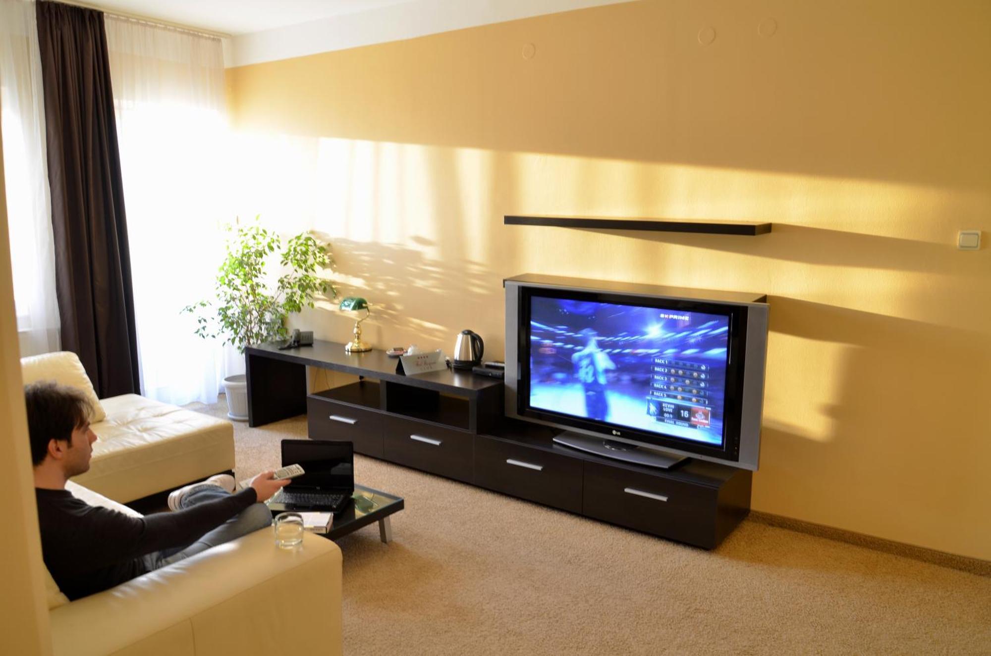 The Regent Club Hotel 3*