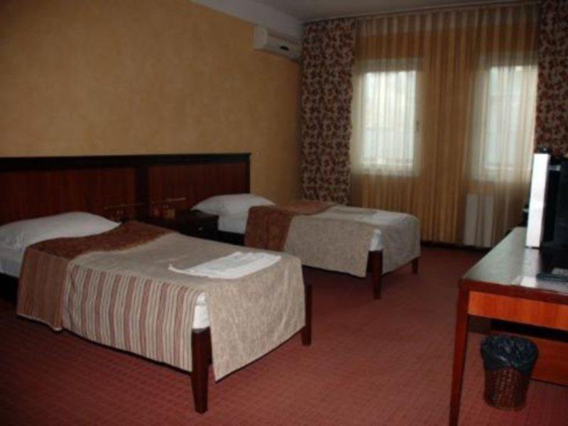 The Regent Club Ni