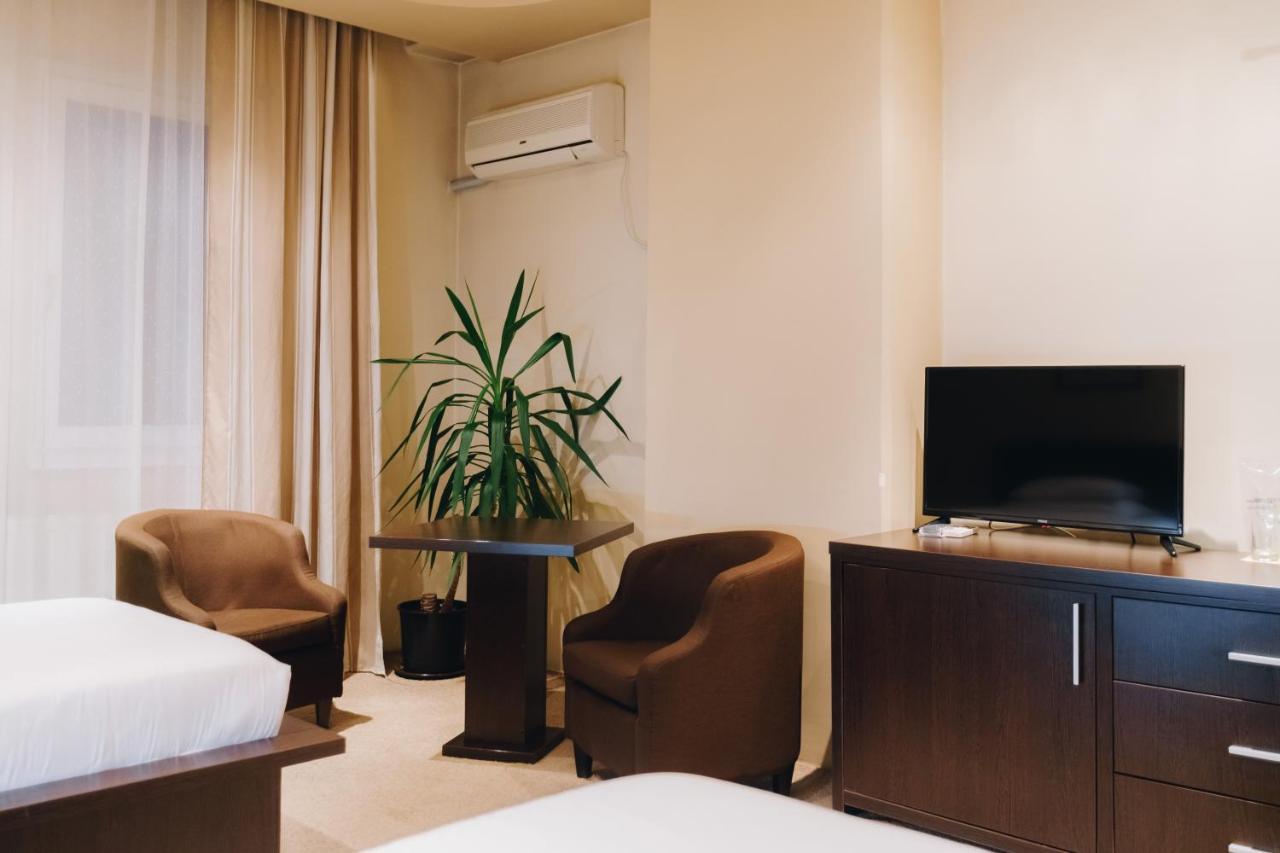 The Regent Club Ni